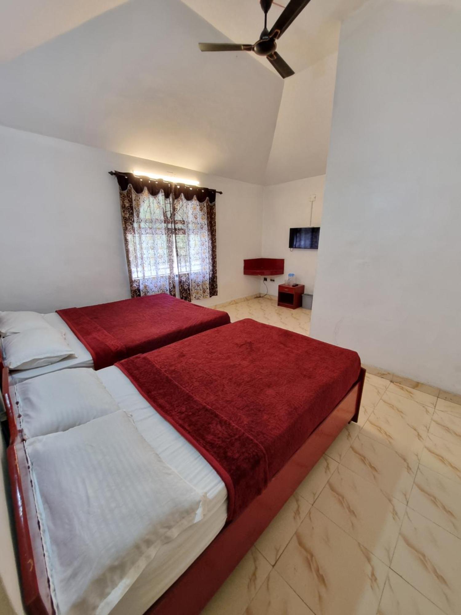 Royal Mist Hotel Ooty Exterior photo